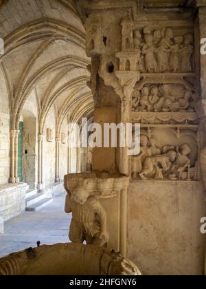 Carving details of St. Trophime cloister, Arles Stock Photo