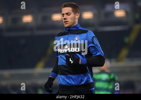 Bergamo, Italy, 16th January 2022. Mario Pasalic of Atalanta during the warm up prior to the Serie A match at Gewiss Stadium, Bergamo. Picture credit should read: Jonathan Moscrop / Sportimage Credit: Sportimage/Alamy Live News Stock Photo