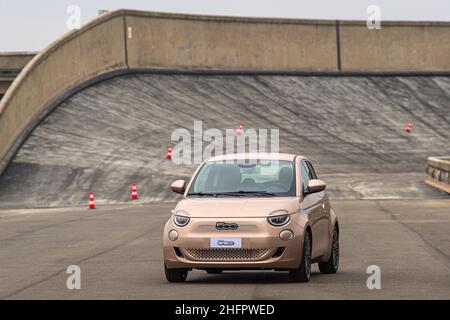 Nicolo' Campo/LaPresse October 23, 2020 Turin (Italy) New 500 International Media Drive In the pic: new 500 Stock Photo