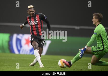 LaPresse - Fabio Ferrari September 29 , 2020 Milan ( Italy ) Sport Soccer A.C. Milan vs Sparta Praga Season 2020-2021 - Europa League Milan vs In the pic: Leao Stock Photo