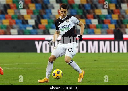 Andrea Bressanutti/LaPresse November 25, 2020 Udine, Italy sport soccer Udinese vs Fiorentina - Italian cup - Dacia Arena Stadium In the pic: lasagna kevin Stock Photo