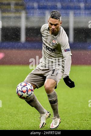 LaPresse/Marco Alpozzi December 09, 2020 Milan (Italy) sport soccer Inter Vs Shakhtar Donetsk - Champions League group stage - Group B - Giuseppe Meazza stadium In the pic: Marlos (Shakhtar Donetsk); Stock Photo