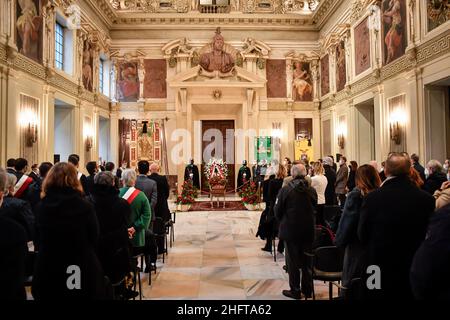 LaPresse - Claudio Furlan January 4, 2021 - Milan(Italy) Burial chamber for the former mayor Marco Formentini set up in Palazzo Marino Stock Photo