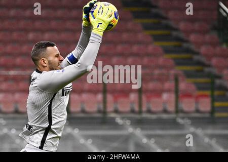 Marco Alpozzi/LaPresse February 14, 2021 Milan, Italy sport soccer Inter Vs Lazio - Italian Football Championship League A TIM 2020/2021 - Stadio Giuseppe Meazza In the pic: Samir Handanovic (FC Internazionale Milano); Stock Photo