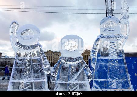 Moscow, Russia - 16.012022, Ice sculptures of characters from Disney cartoons were installed in Gorky Park on Pushkinskaya Embankment. They became par Stock Photo