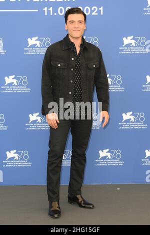 Gian Mattia D'Alberto - LaPresse 2021-09-03 Venice 78th Venice International Film Festival 'Dune' Photocall in the photo: Oscar Isaac Stock Photo