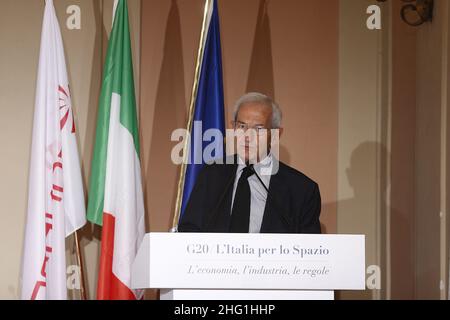 Cecilia Fabiano/ LaPresse September 21, 2021 Rome (Italy) News : G20 , Italy for Space In the Pic : Luciano Violante Stock Photo