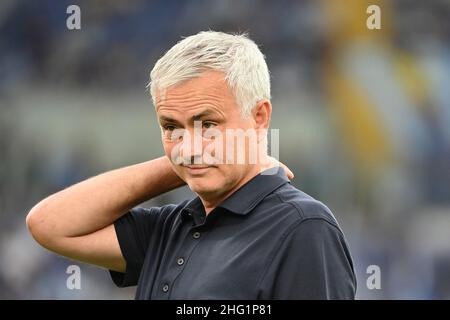 Foto Alfredo Falcone / LaPresse26 Settembre 2021 Roma, ItaliaSport CalcioLazio - Roma - Campionato di Calcio Serie A 2021/2022 - Stadio Olimpico di RomaNella foto: jose mourinhoPhoto Alfredo Falcone / LaPresseSeptember 26, 2021 Rome, ItalySport SoccerLazio - Roma - Italian Football Championship League A 2021/2022 - Olympic stadium of RomeIn the pic: jose mourinho Stock Photo