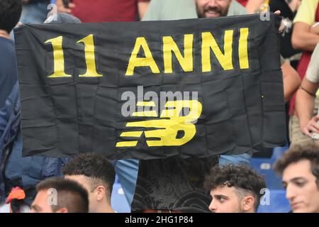 Foto Alfredo Falcone / LaPresse26 Settembre 2021 Roma, ItaliaSport CalcioLazio - Roma - Campionato di Calcio Serie A 2021/2022 - Stadio Olimpico di RomaNella foto: striscionePhoto Alfredo Falcone / LaPresseSeptember 26, 2021 Rome, ItalySport SoccerLazio - Roma - Italian Football Championship League A 2021/2022 - Olympic stadium of RomeIn the pic: banner Stock Photo