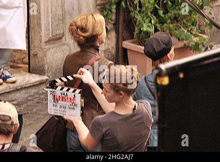 Julia Roberts seen on the set of 'Eat, Pray, Love' in Rome, Italy.  Stock Photo