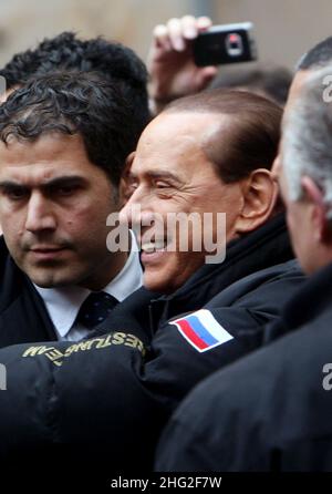 After a month of convalescence italian Prime Minister Silvio Berlusconi returns to his residence at Palazzo Grazioli, Rome Stock Photo