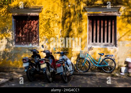 Beautiful oriental architecture of Vietnam taken in Hoi An old quarter Stock Photo