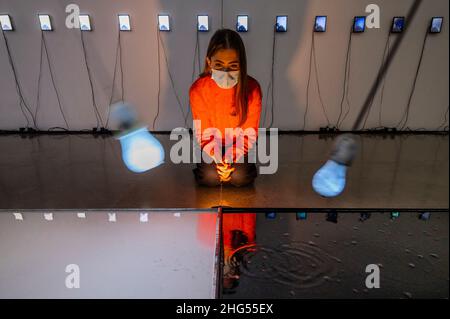 London, UK. 18th Jan, 2022. Swinging Gray, 2021 - Wang Gongxin - In-Between a new exhibition running from 19 January - 26 February 2022 at White Cube, Mason's Yard. Credit: Guy Bell/Alamy Live News Stock Photo