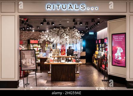 Hong Kong, China. 17th Jan, 2022. Dutch cosmetics brand Rituals store seen in Hong Kong. (Photo by Budrul Chukrut/SOPA Images/Sipa USA) Credit: Sipa USA/Alamy Live News Stock Photo