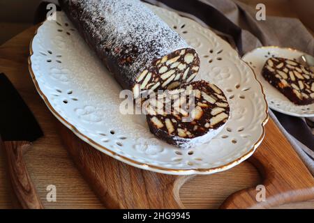 Bourbon Biscuits Cake in Kadhai - Zayka Ka Tadka
