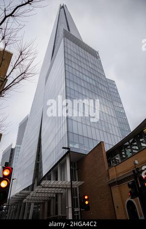 London, UK. January 15th 2022. A view of The Shard from St Thomas Street (Credit: James Holyoak/Alamy Stock Photo)