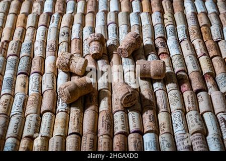 Collection of wine and champagne corks: fine wines, French wine, Argentinian wine, Italian wine, Rioja, Chateau Meaume Stock Photo