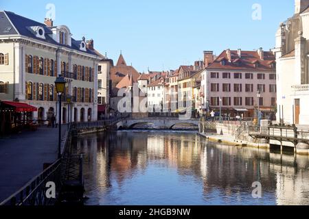 14 Jan 2022. Annecy, Haute-Savoie, France. General views of the ancient alpine town of Annecy in South West France. Stock Photo