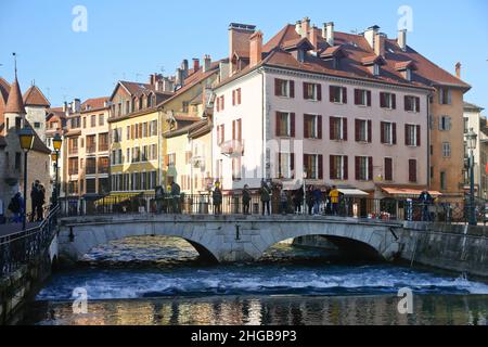 14 Jan 2022. Annecy, Haute-Savoie, France. General views of the ancient alpine town of Annecy in South West France. Stock Photo