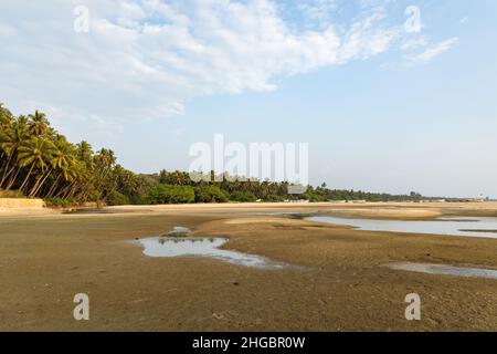 Wide angle view of Velsao beach near Sankval, Mormugao, Goa, India Stock Photo