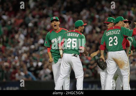 Luis Alfonso Garcia **2013 World Baseball Classic in Arizona Stock Photo -  Alamy