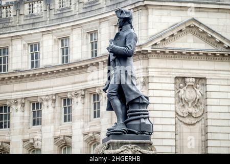 Statue of Captain Jame Cook, The Mall, London, UK. Stock Photo