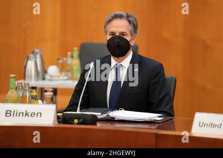 Berlin, Germany. 20th Jan, 2022. U.S. Secretary of State Antony Blinken during the Quad Meeting with European allies on the Russian threats to Ukraine, January 20, 2022 in Berlin, Germany. Credit: Ron Przysucha/State Department/Alamy Live News Stock Photo