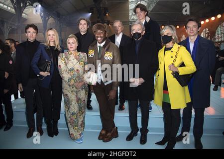 Bernard et Delphine Arnault, Xavier Niel after the show Givenchy