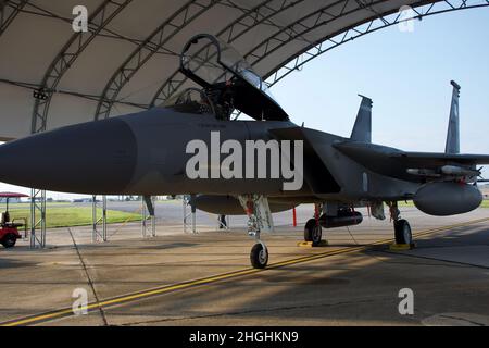 An F-15C Eagle from the 85th Test and Evaluation Squadron, showcasing ...
