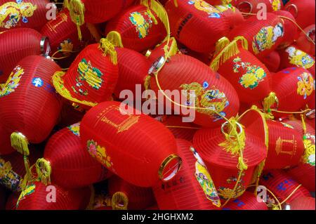 London, UK. 21st Jan, 2022. Red lanters are hung in China Town in the West End in preparation for the Chinese New Year. Credit: JOHNNY ARMSTEAD/Alamy Live News Stock Photo