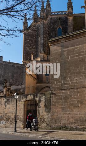Parish Church of the Mare de Déu de Loreto and Dominican Convent