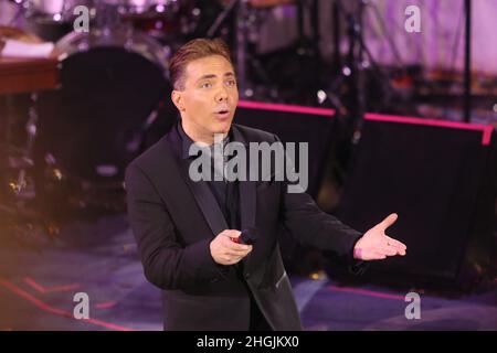 Cristian Castro, Mexican singer at the palenque Expogan 2017 in Hermosillo, Mexico... © (photo by Luis Gutierrez/Norte Photo)  Cristian Castro, cantante Mexicano en el palenque Expogan 2017 en Hermosillo, Mexico... © (photo by Luis Gutierrez/Norte Photo) Stock Photo