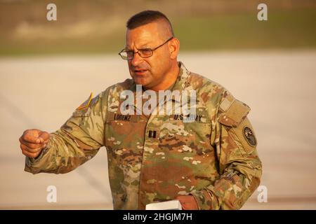 GUANTANAMO BAY, Cuba – Soldiers deployed here with the 525th Military ...