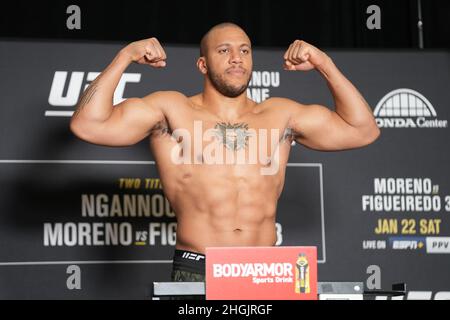 Anaheim, California, ANAHEIM, CA, USA. 21st Jan, 2022. ANAHEIM, CA - January 21: Cyril Gane steps on the scale at Hilton Convention Center for UFC270 - Ngannou vs Gane - Official Weigh-in on January 21, 2022 in Anaheim, California, United States. (Credit Image: © Louis Grasse/PX Imagens via ZUMA Press Wire) Credit: ZUMA Press, Inc./Alamy Live News Stock Photo