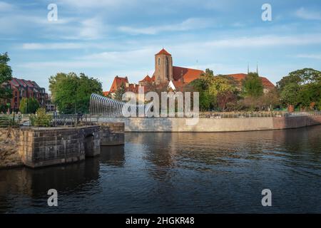 Church of St Mary on the Sand and Oder River at Cathedral Island (Ostrow Tumski) - Wroclaw, Poland Stock Photo
