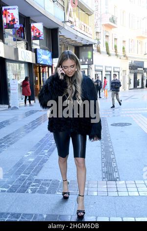 Sanremo, Italy. 21st Jan, 2022. Sanremo: Ariston Theater. 72 Festival of the Italian Song. Evidence. Pictured: Ana Mena Credit: Independent Photo Agency/Alamy Live News Stock Photo