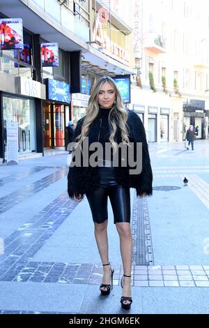 Sanremo, Italy. 21st Jan, 2022. Sanremo: Ariston Theater. 72 Festival of the Italian Song. Evidence. Pictured: Ana Mena Credit: Independent Photo Agency/Alamy Live News Stock Photo