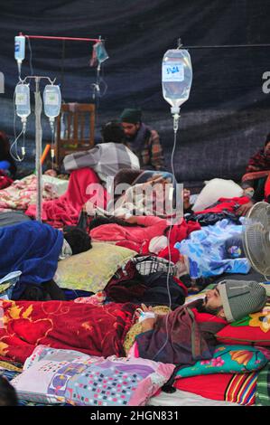 Non Exclusive: SYLHET, BANGLADESH - JAN 21, 2022: Students have been sick after hunger strike to demand the resignation of Farid Uddin Ahmed, Vice-Cha Stock Photo