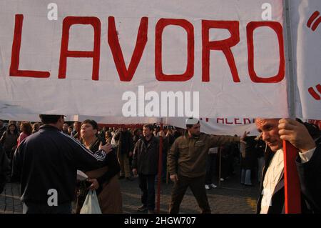 Rome, Italy 22/11/2003: National demonstration for guaranteed social income. © Andrea Sabbadini Stock Photo