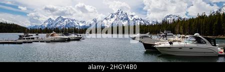 Colter Bay, Leeks Marina, Jackson Lake, Mount Moran, Grand Teton National Park, Alta, Wyoming, USA, panorama Stock Photo