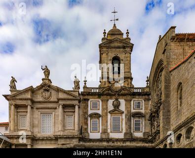 14th-century Franciscan Monument Church of Saint Francis with remarkable interiors including baroque altarpieces and gilt wood in Porto, Portugal Stock Photo
