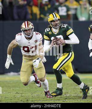 Green Bay, Wisconsin, USA. 22nd Jan, 2022. San Francisco 49ers wide  receiver Deebo Samuel (19) and tight end George Kittle (85) have a moment  during post game interviews in the NFL divisional