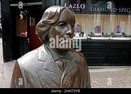 Ocar Wilde, The Latin Quarter in Galway, Province of Connacht, Republic of Ireland, Europe Stock Photo