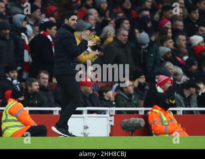 LONDON, ENGLAND - JANUARY 23: Arsenal Manager Mikel Arteta during the Premier League match between Arsenal and Burnley at Emirates Stadium on January 23, 2022 in London, United Kingdom. (Photo by MB Media) Stock Photo