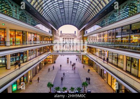 Shopping center Mall of Berlin with the Bundesrat building in the background Stock Photo