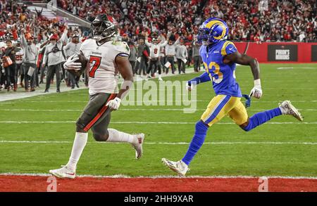 Jan 23, 2022; Tampa, FL USA; Los Angeles Rams linebacker Travin Howard (32)  during an NFL divisional playoff game at Raymond James Stadium. The Rams  beat the Buccaneers 30-27. (Steve Jacobson/Image of