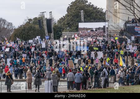 Washington, DC- January 22, 2022: Protesters gather for an anti-vaccine and mandates rally in front of the Lincoln Memorial in Washington DC Stock Photo