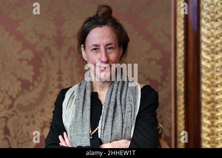 Bremen, Germany. 24th Jan, 2022. Writer Judith Hermann, winner of the 2022 Bremen Literature Prize. According to the Bremen Senate, the author, who was born in Berlin in 1979, will receive the 25,000-euro prize for her novel 'Daheim' (S. Fischer Verlag). The prize has been awarded by the Rudolf Alexander Schröder Foundation since 1953. Credit: Michael Bahlo/dpa/Alamy Live News Stock Photo