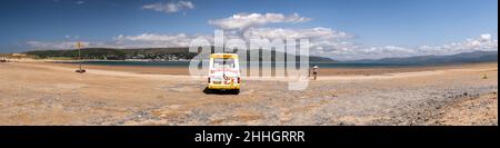 Ice cream van at Ynyslas beach, Ceredigion, Wales Stock Photo