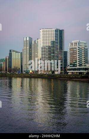 New housing developments comprising modern high-rise towers on Albert Embankment, Vauxhall, London, England, UK Stock Photo